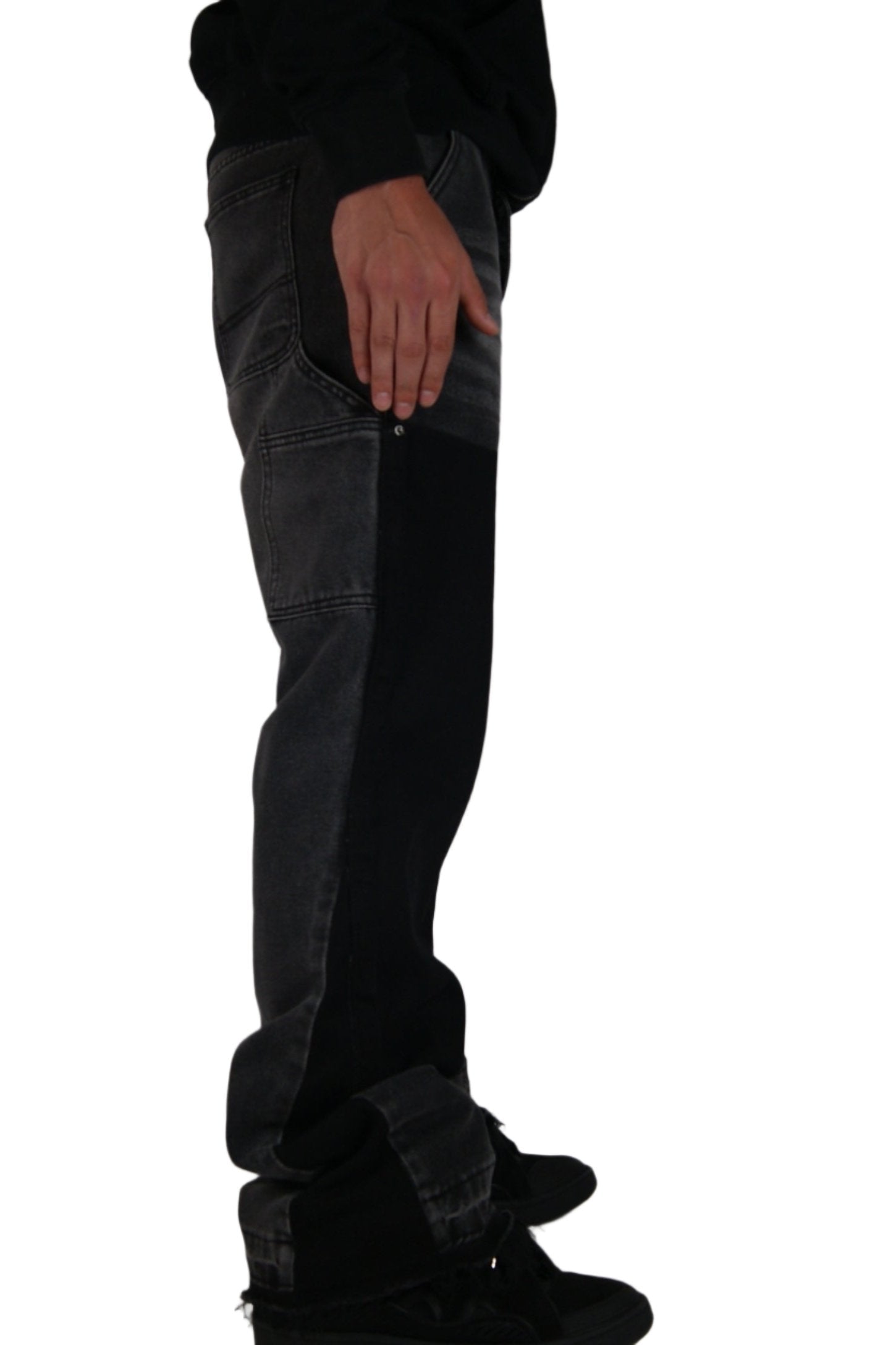 Carpenter Black | DREAMZ FLARE